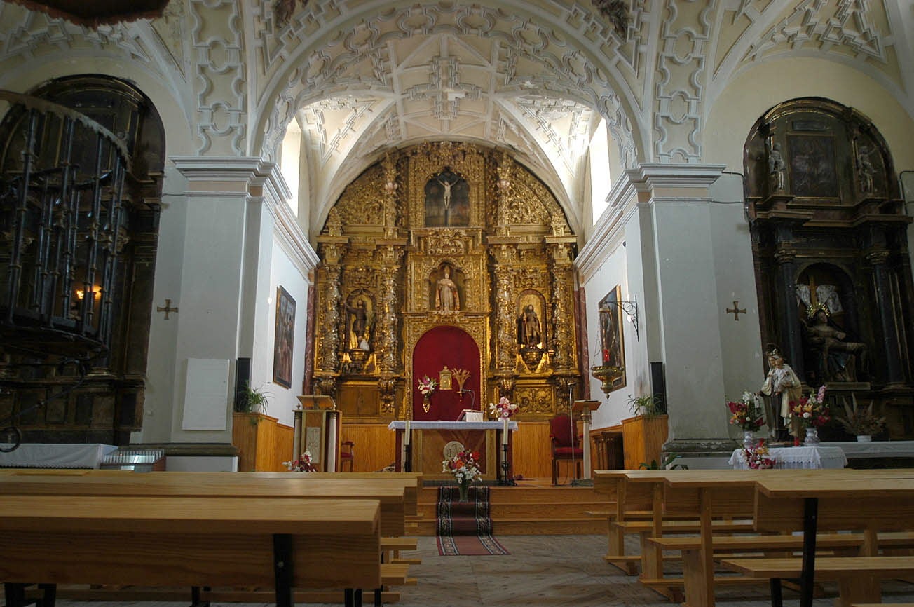 Retablo mayor de la iglesia de San Nicolás de Bari, en una imagen del 16 de julio de 2004. 
