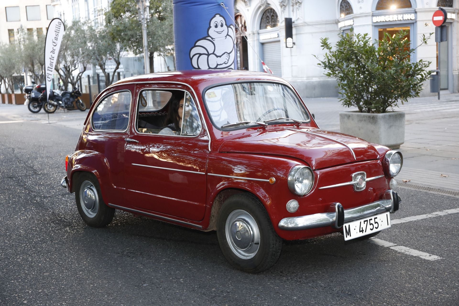 Búscate entre los participantes de Valladolid Motor Vintage (1/12)