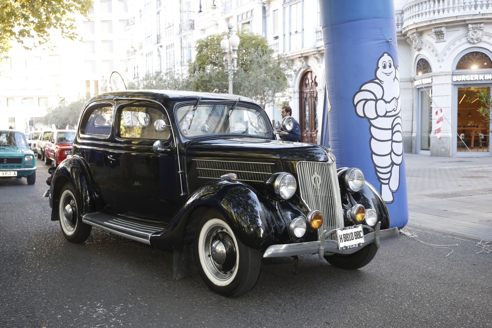 Búscate entre los participantes de Valladolid Motor Vintage (8/12)