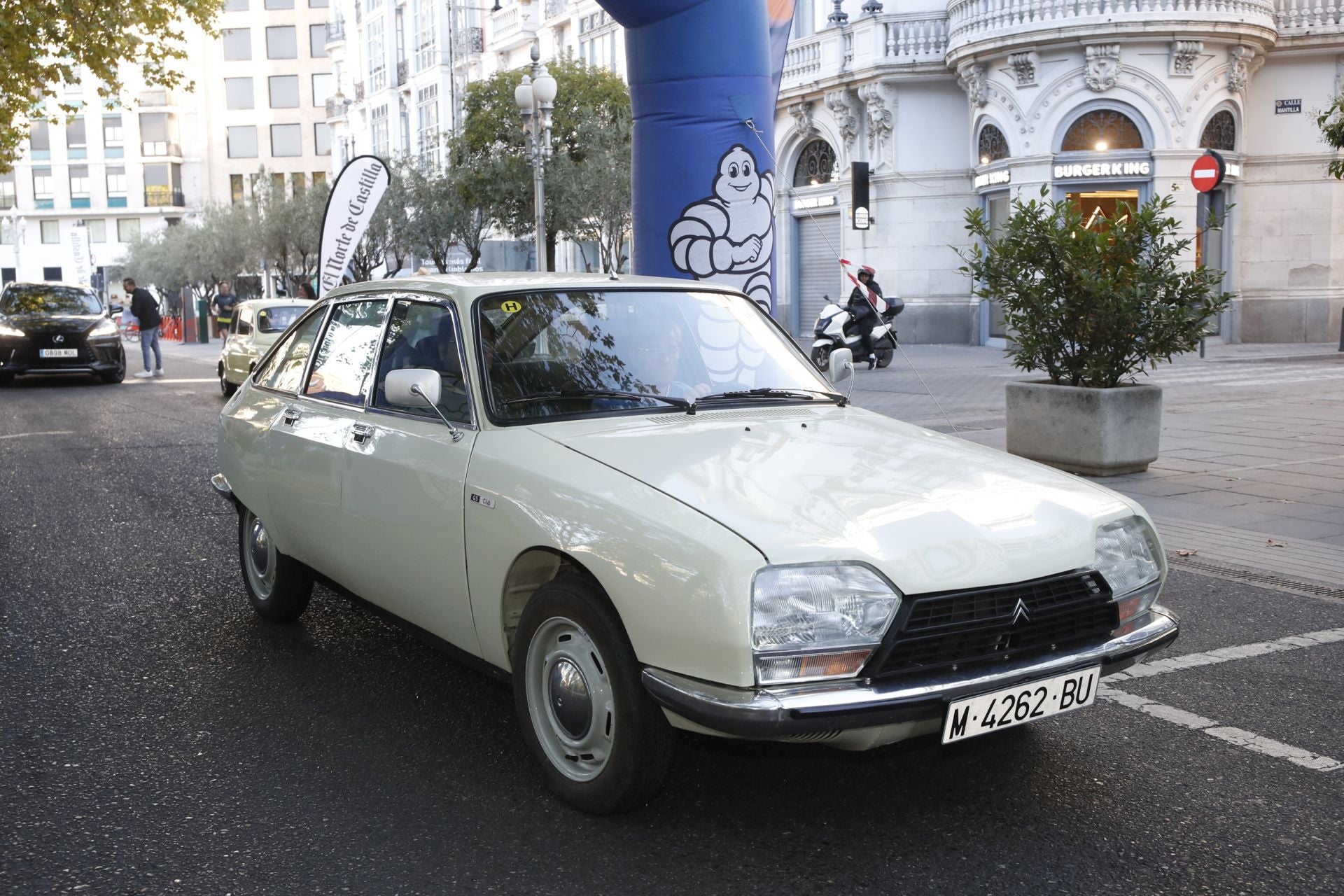 Búscate entre los participantes de Valladolid Motor Vintage (1/12)