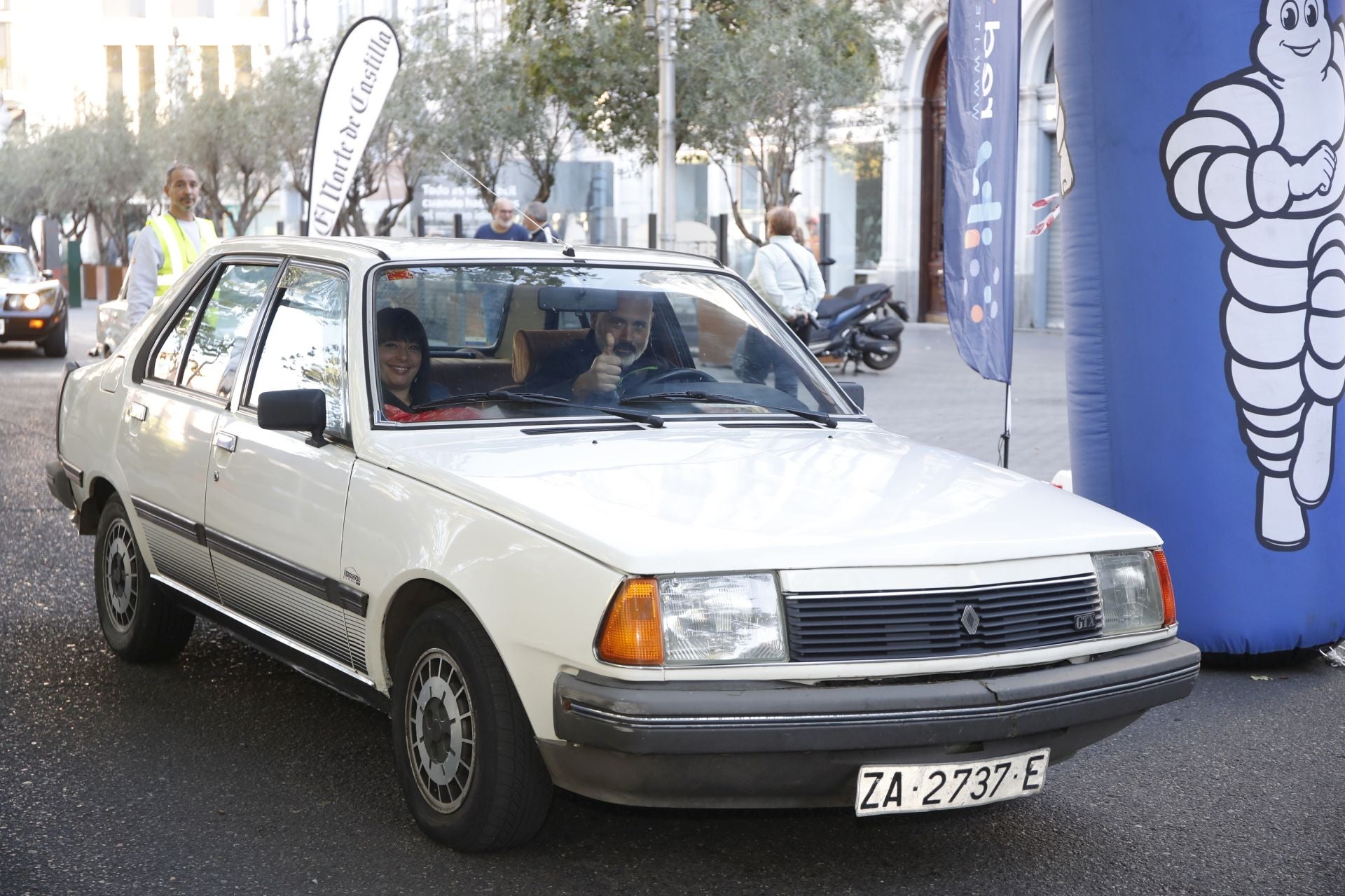 Búscate entre los participantes de Valladolid Motor Vintage (9/12)