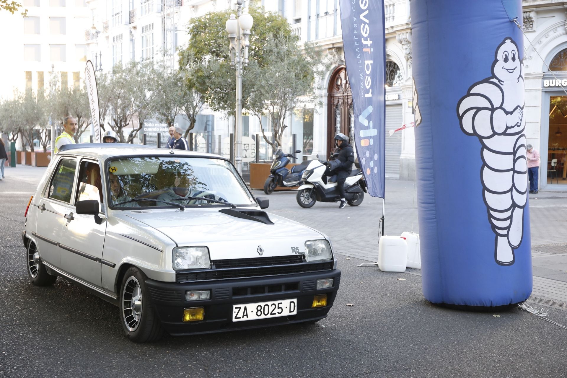 Búscate entre los participantes de Valladolid Motor Vintage (9/12)