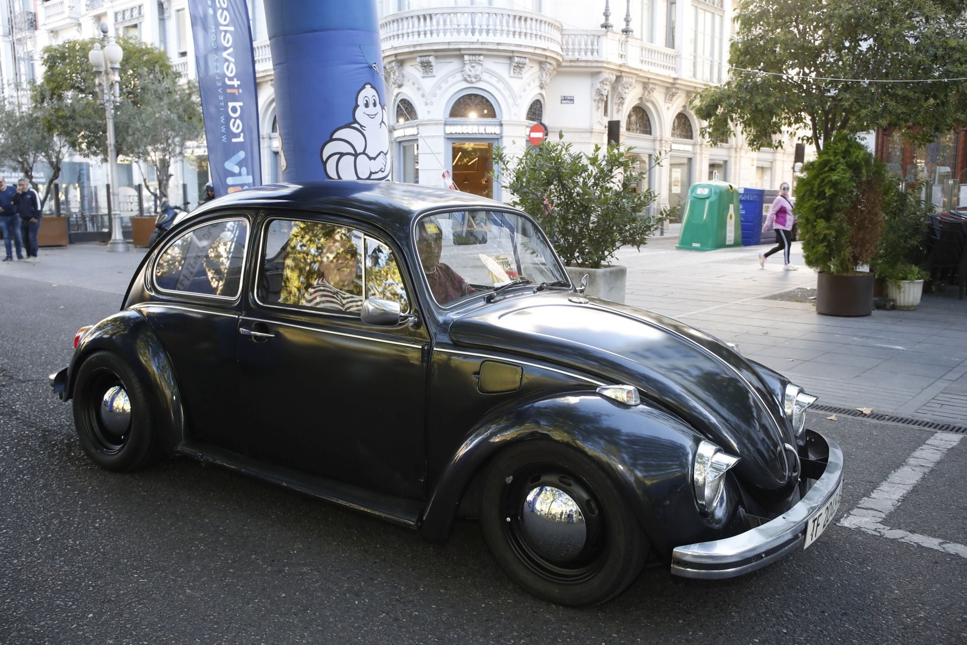Búscate entre los participantes de Valladolid Motor Vintage (10/12)