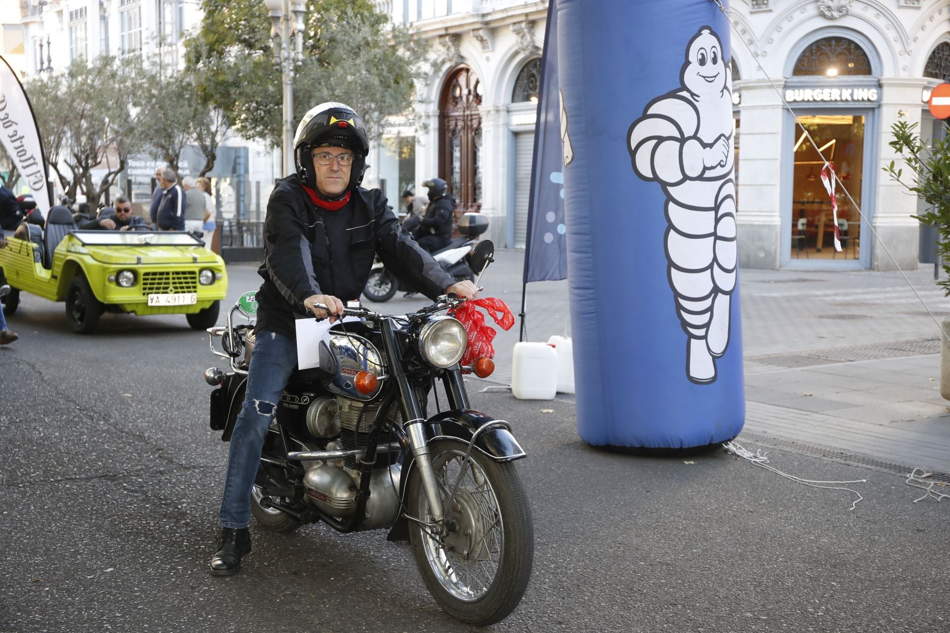 Búscate entre los participantes de Valladolid Motor Vintage (10/12)
