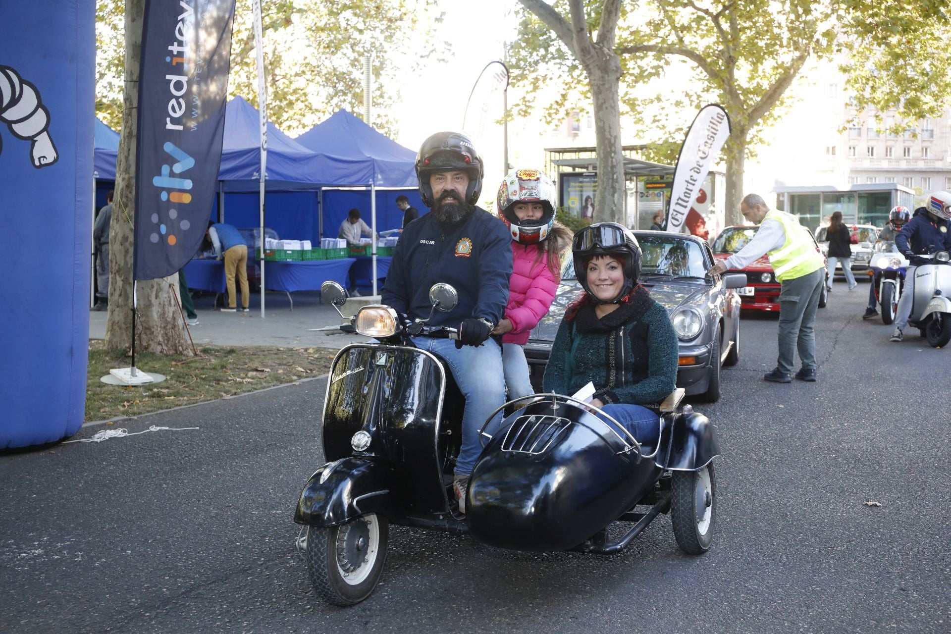 Búscate entre los participantes de Valladolid Motor Vintage (10/12)