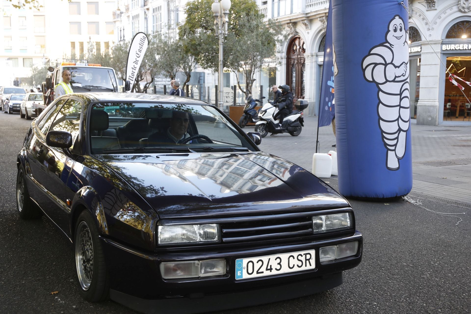 Búscate entre los participantes de Valladolid Motor Vintage (11/12)