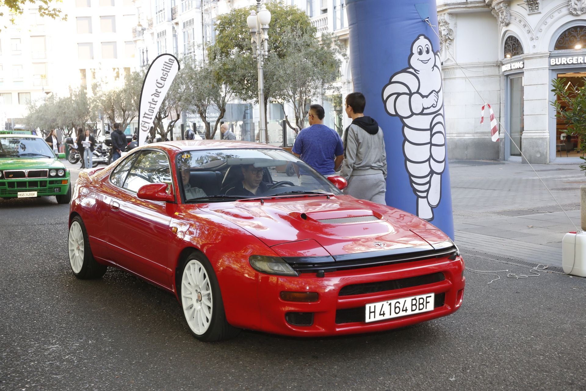 Búscate entre los participantes del Valladolid Motor Vintage (12/12)