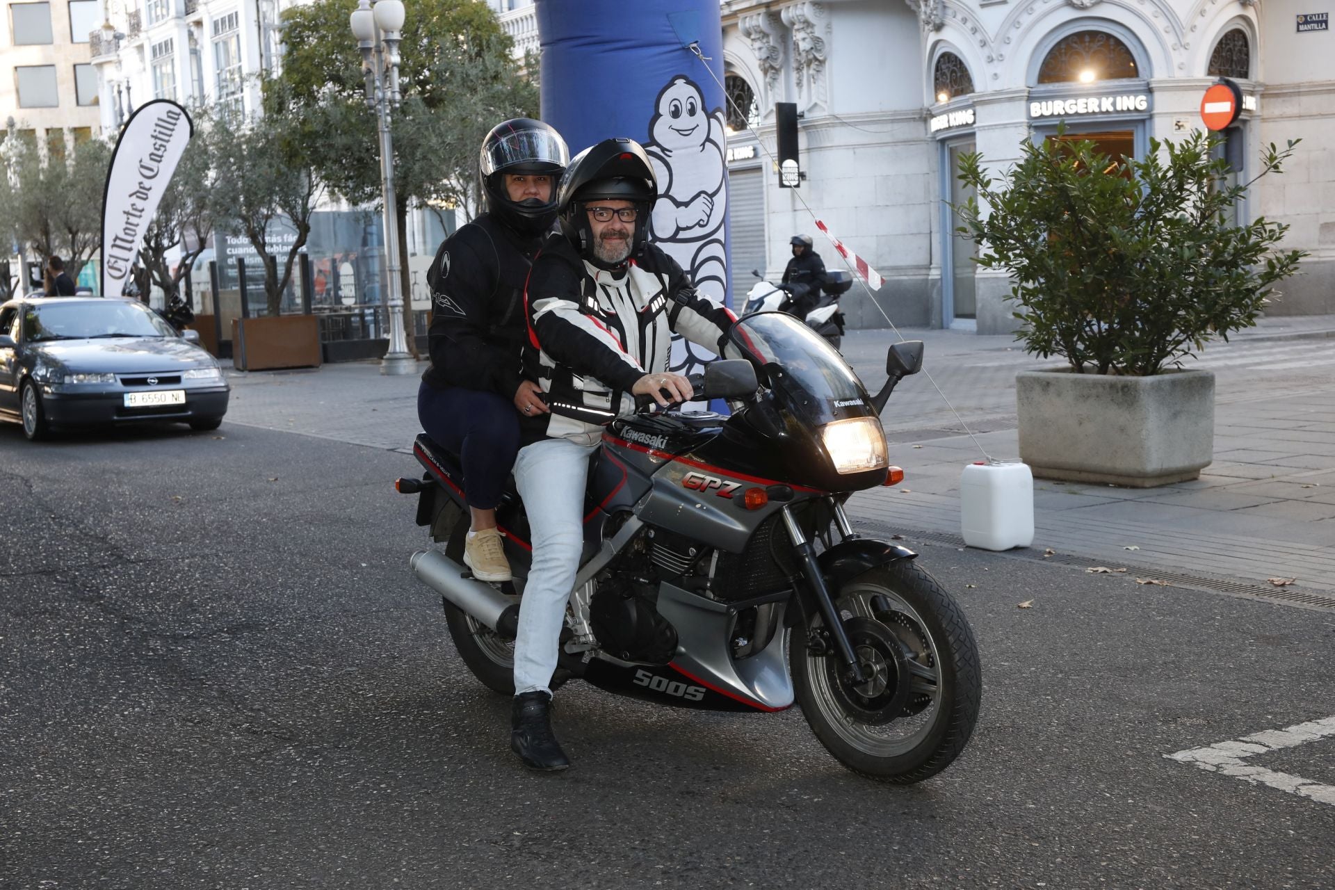 Búscate entre los participantes de Valladolid Motor Vintage (2/12)