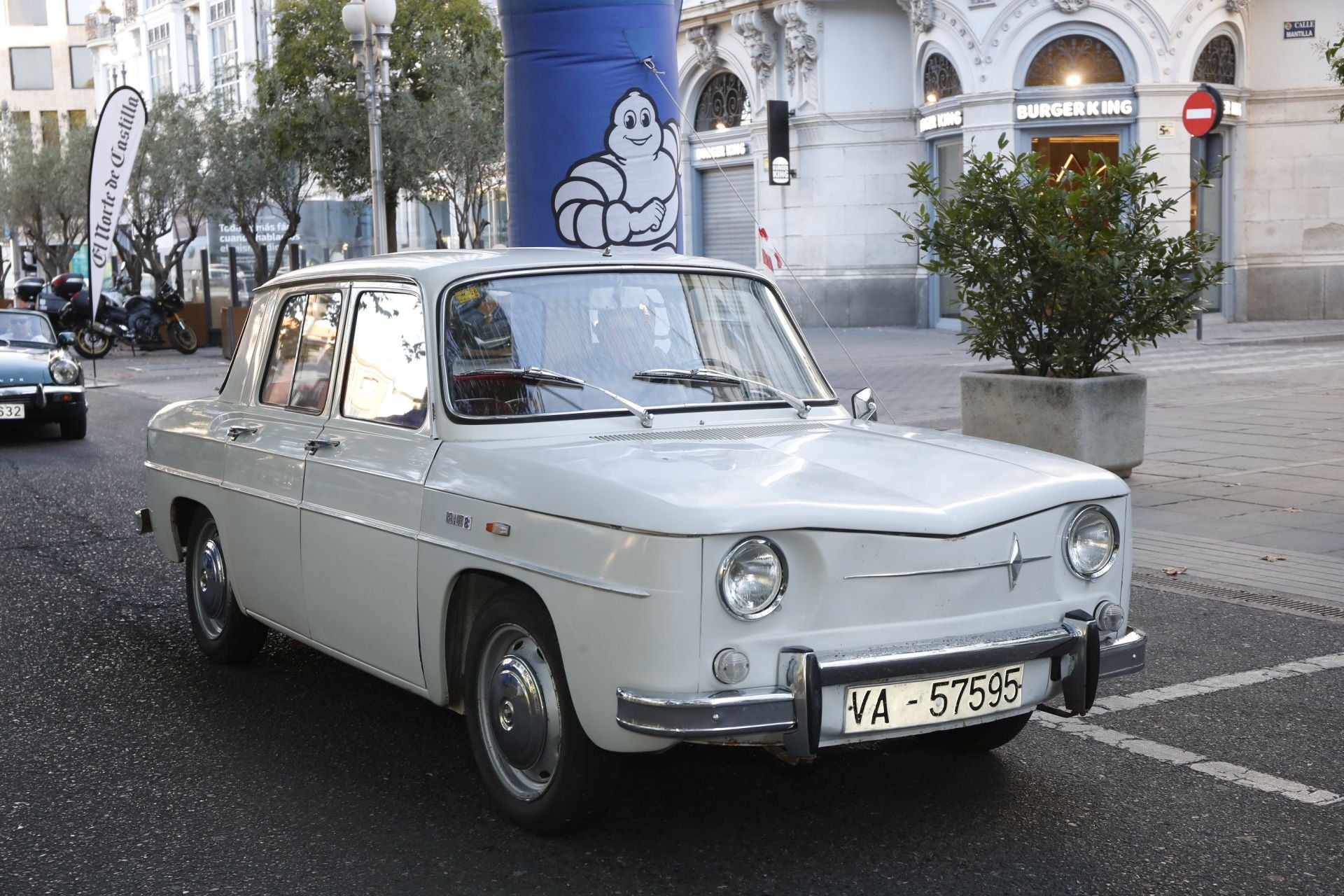 Búscate entre los participantes de Valladolid Motor Vintage (3/12)
