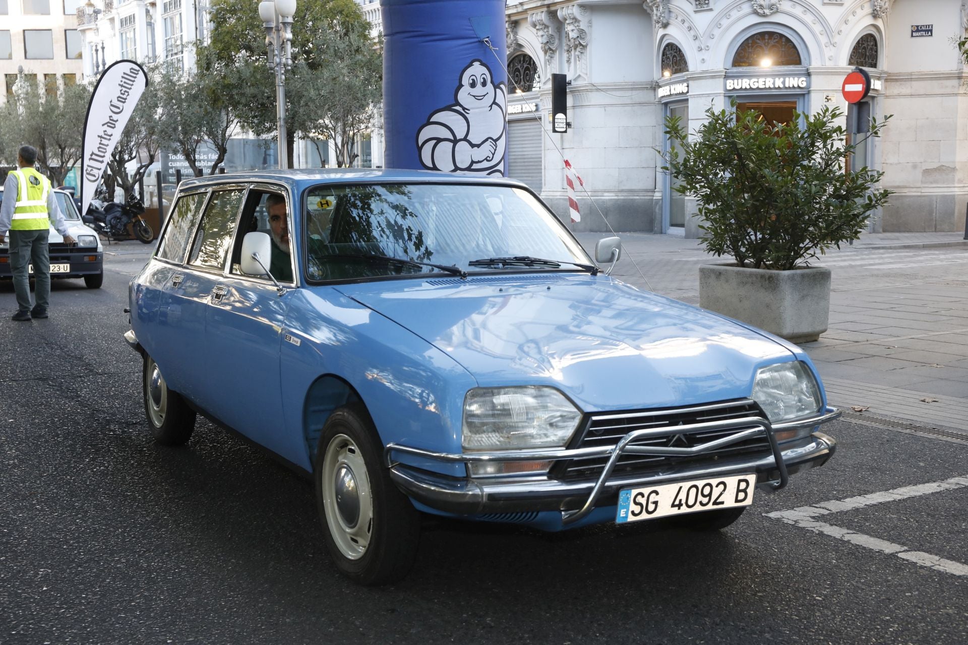 Búscate entre los participantes del Valladolid Motor Vintage (4/12)