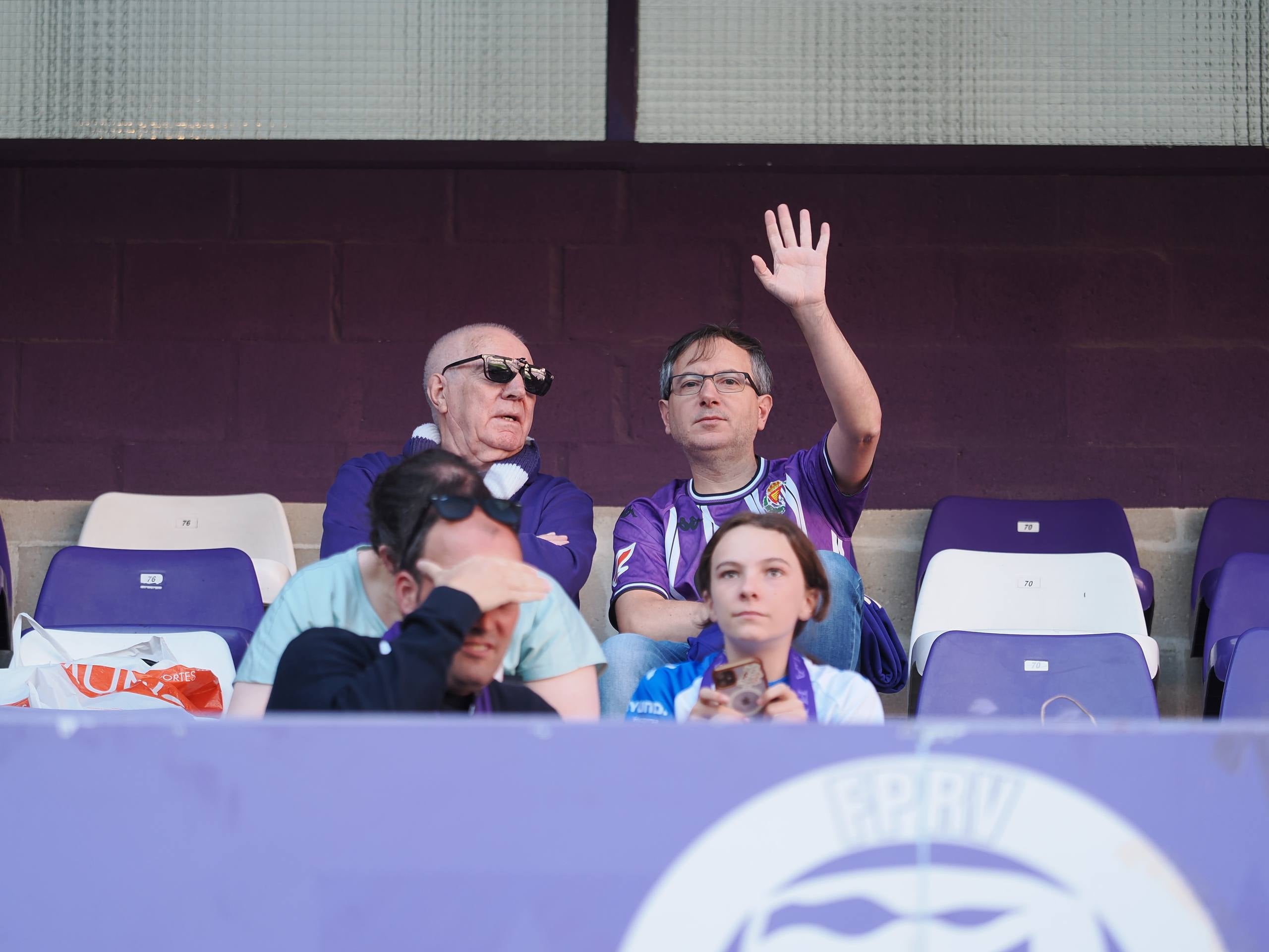 Búscate en la grada del José Zorrilla (1/4)