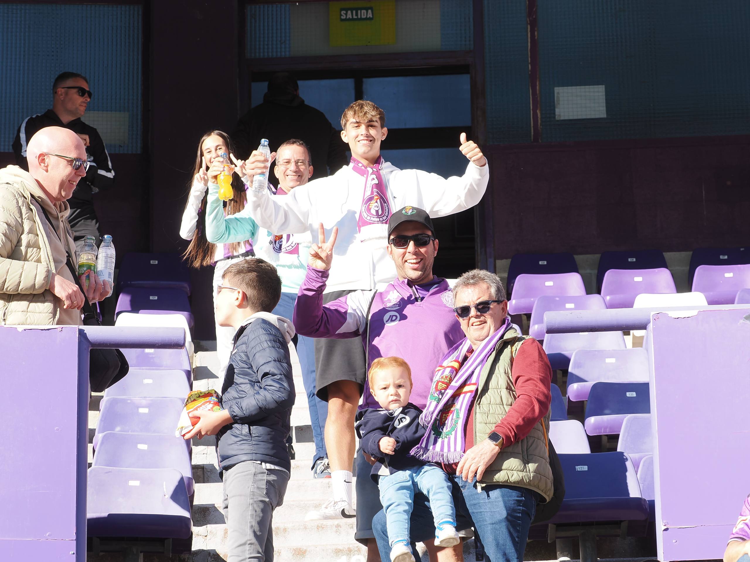 Búscate en la grada del José Zorrilla (1/4)