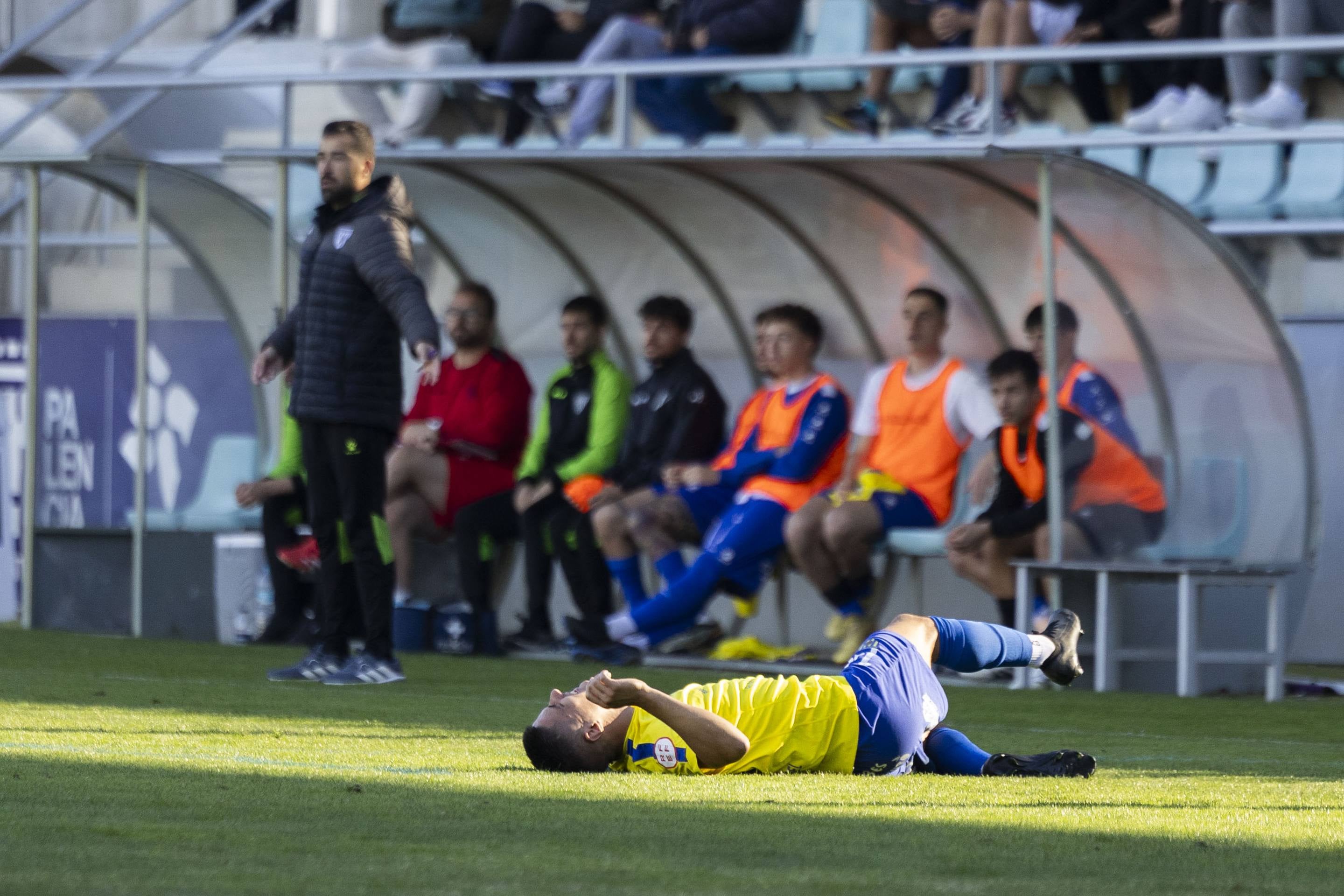 Las imágenes de la derrota del Palencia Cristo ante el Mansillés
