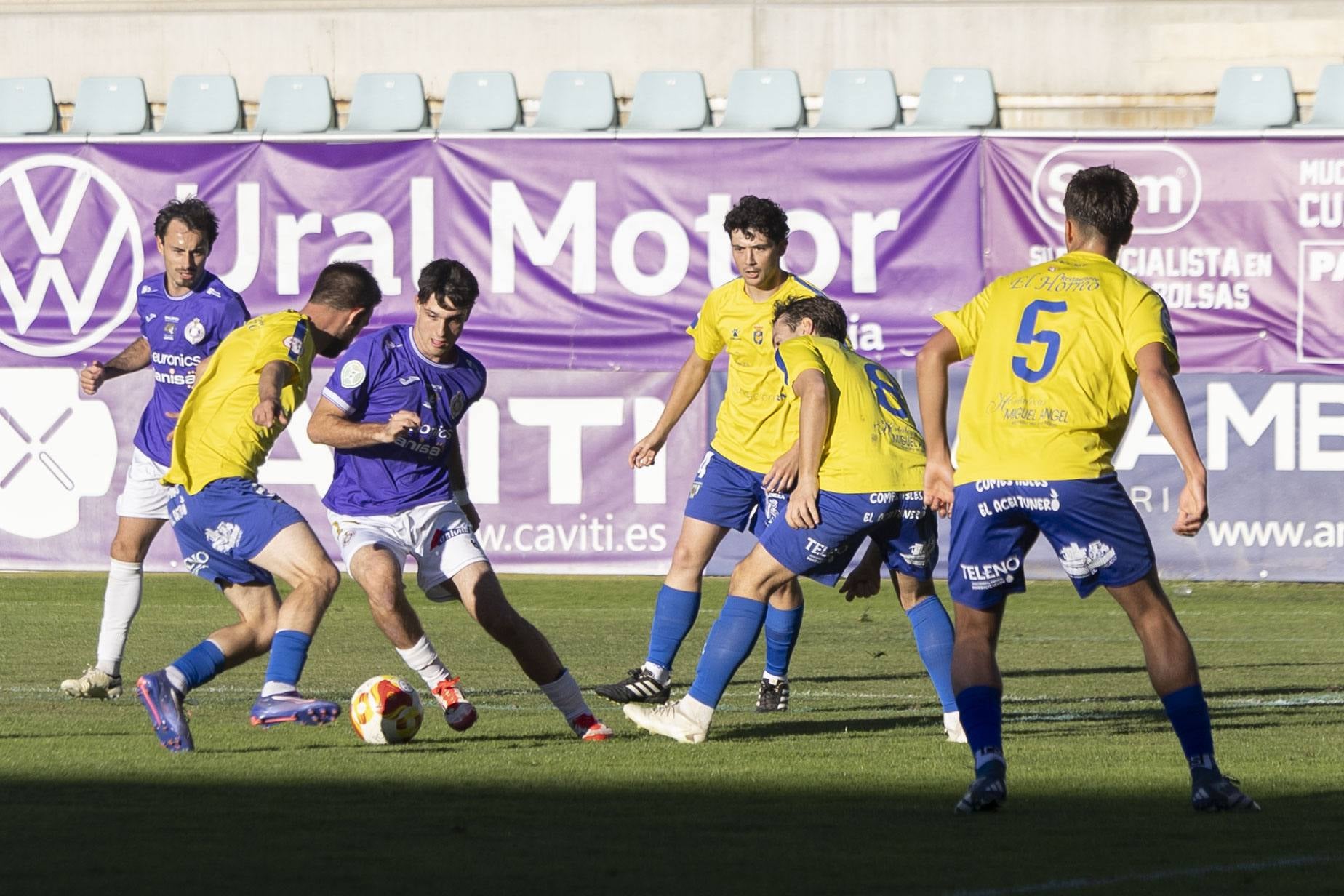 Las imágenes de la derrota del Palencia Cristo ante el Mansillés