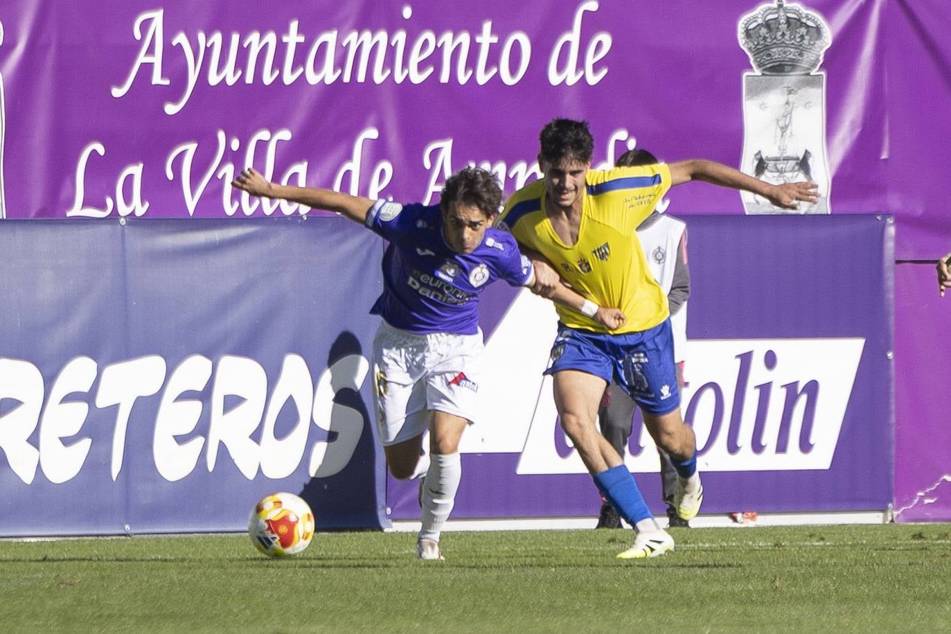 Las imágenes de la derrota del Palencia Cristo ante el Mansillés