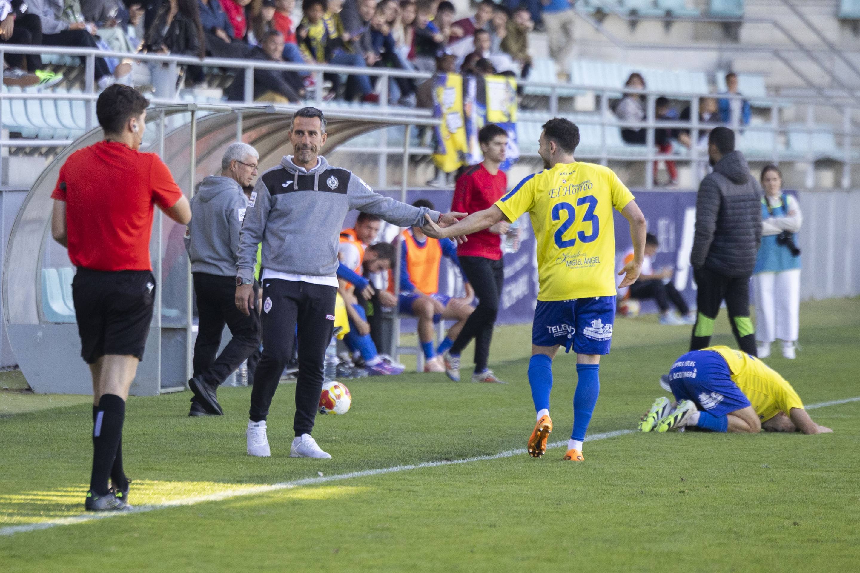 Las imágenes de la derrota del Palencia Cristo ante el Mansillés