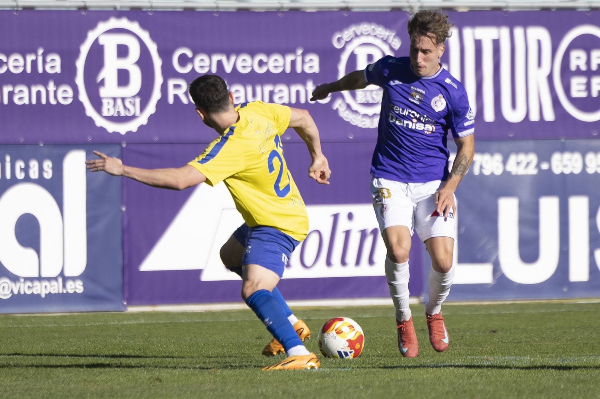 Las imágenes de la derrota del Palencia Cristo ante el Mansillés