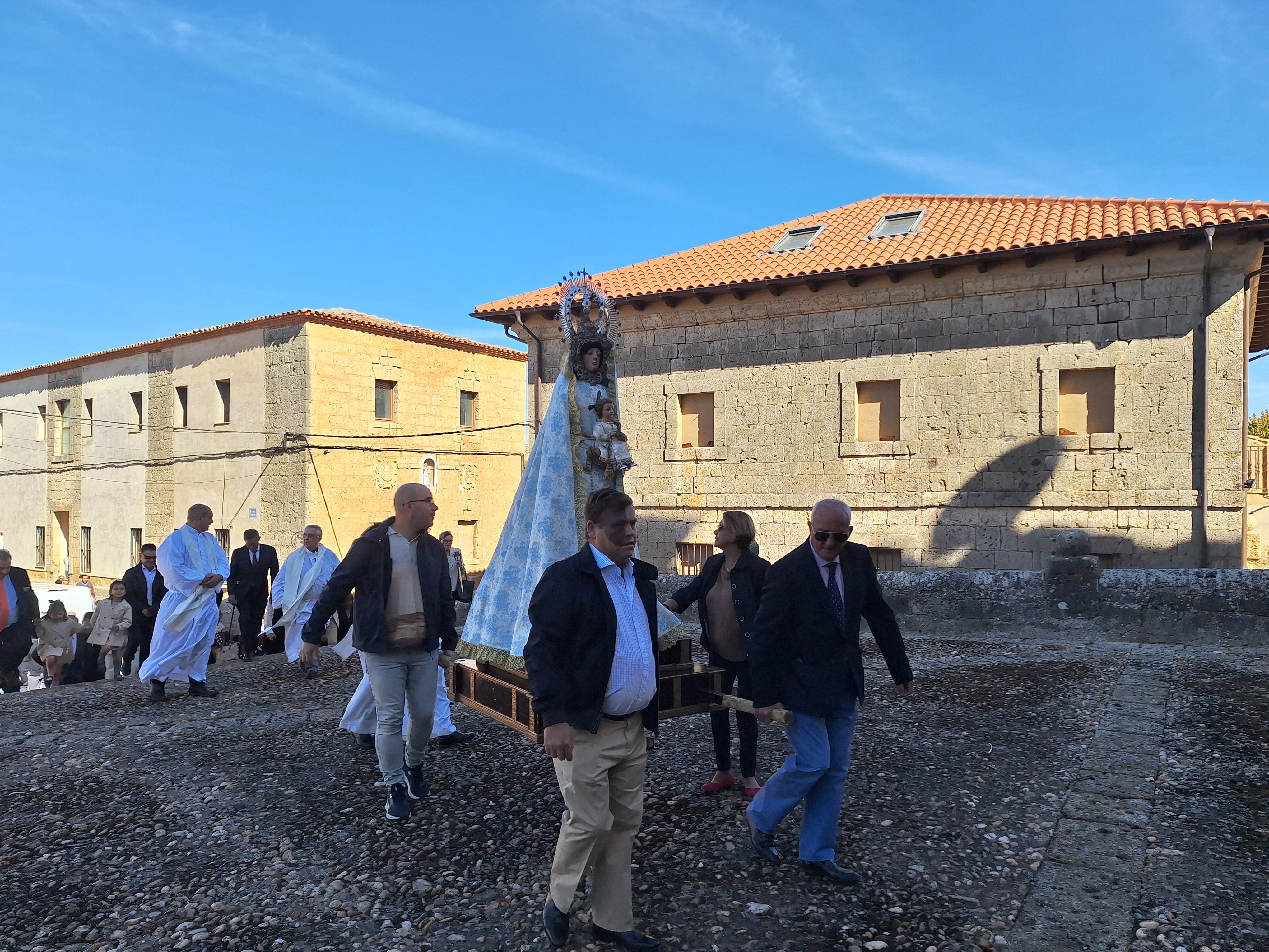 Villagarcía de Campos recueda a su vecina más insigne, doña Magdalena de Ulloa