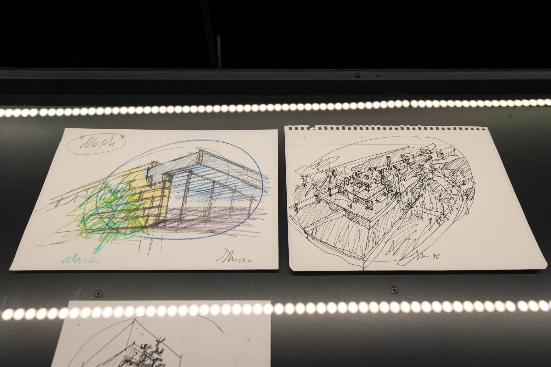 Las imágenes de la exposición sobre la prehistoria de la arquitectura en el Patio Herreriano