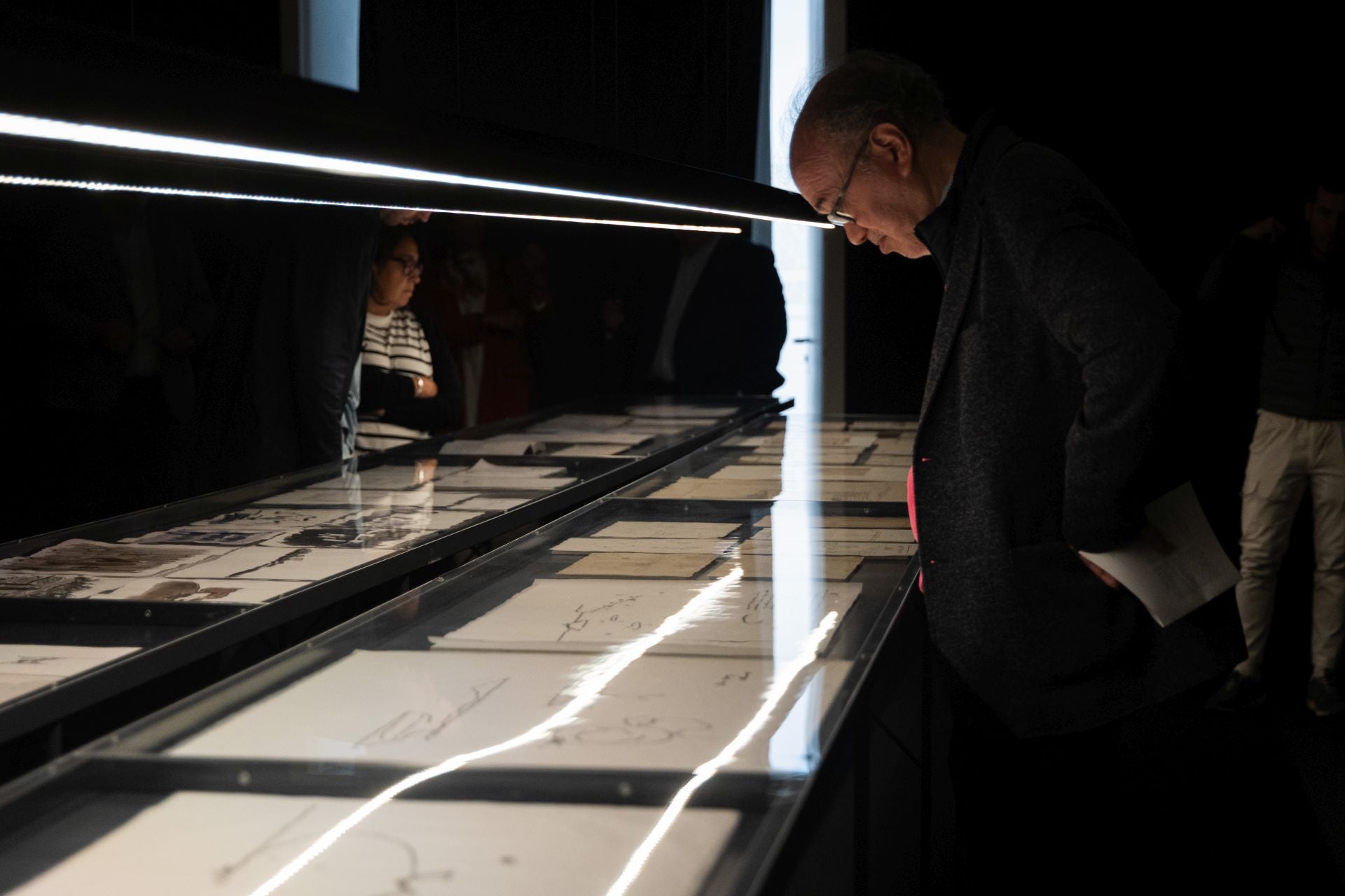 Las imágenes de la exposición sobre la prehistoria de la arquitectura en el Patio Herreriano
