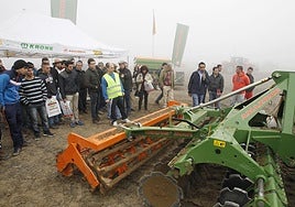 Exhibición de maquinaria agrícola.