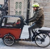 Retiran las multas al ciclista vallisoletano que lleva a sus hijos en una bicicleta de carga