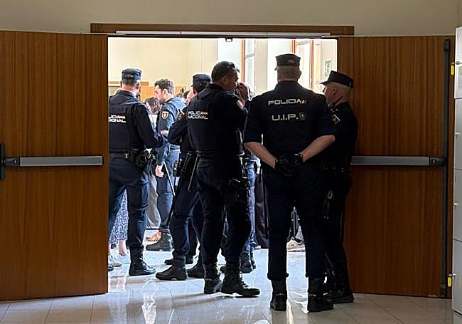 Presencia de la UIP en la Facultad de Derecho este jueves.