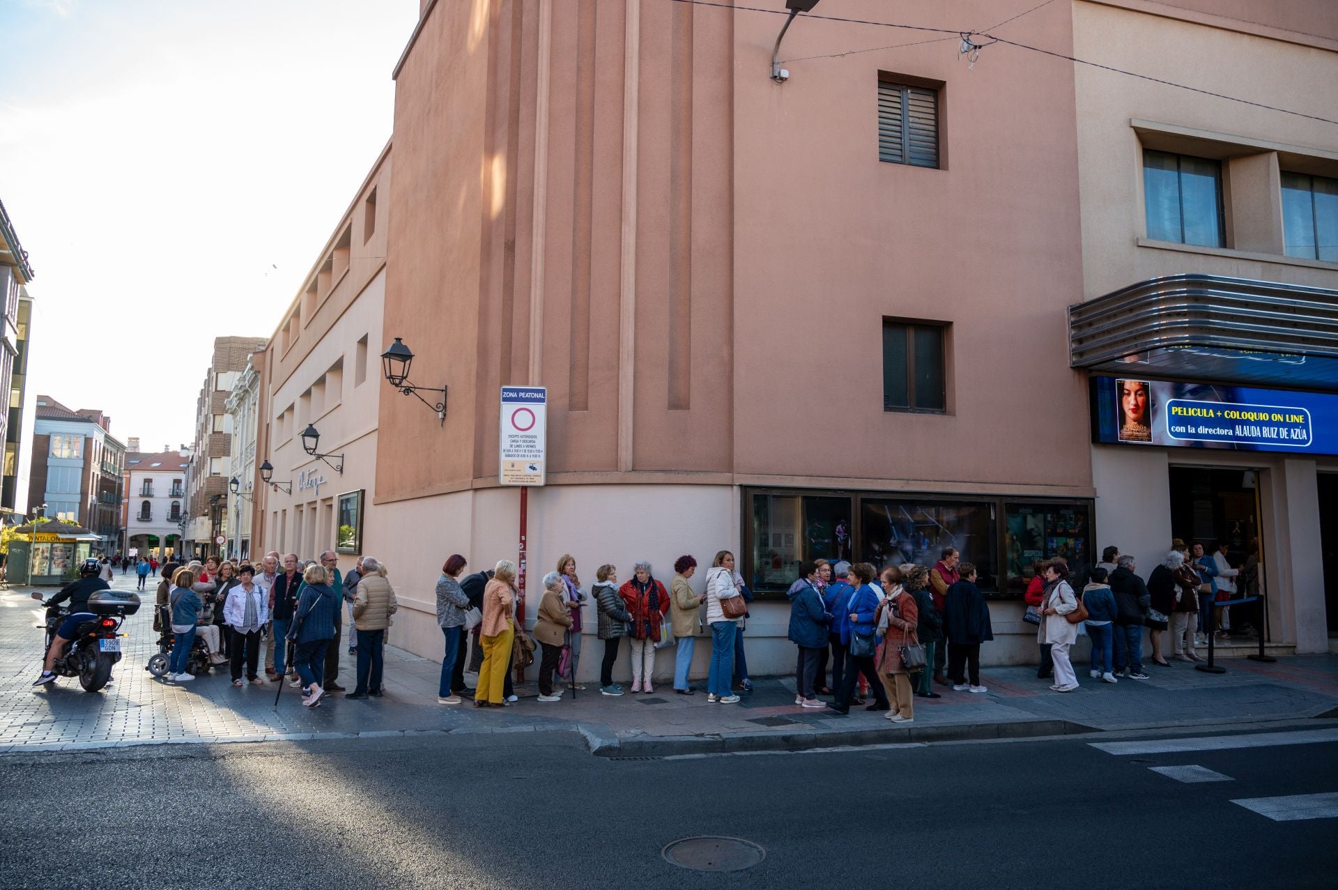 Palencia dedica otro sentido homenaje a Nicolás Castellanos