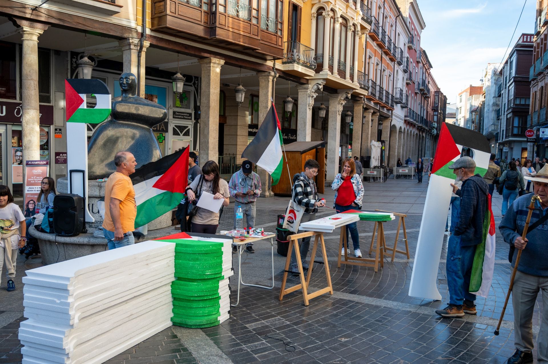 Las P de Palestina y de paz se unen en Palencia