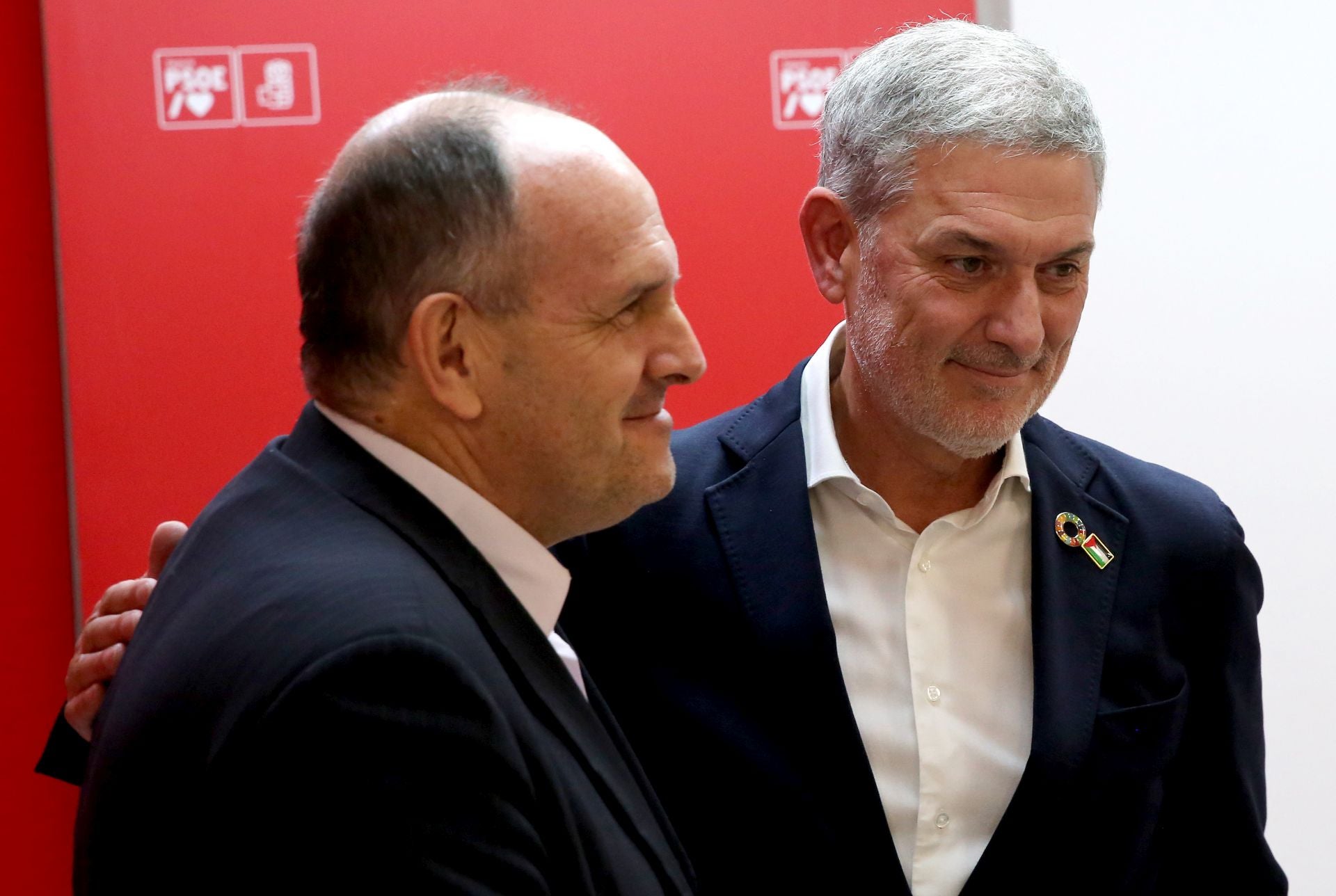 La comparecencia de José Luis Vázquez, en imágenes