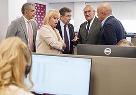 El alcalde de Valladolid y la consejera de Industria, Comercio y Empleo, en la inauguración de las nuevas instalaciones.