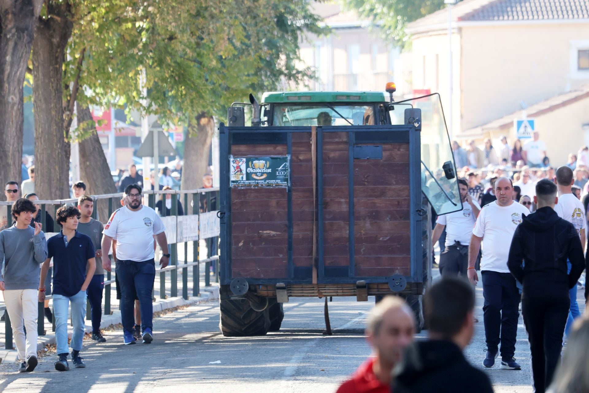 Las imágenes de la suelta del toro de cajón en Olmedo