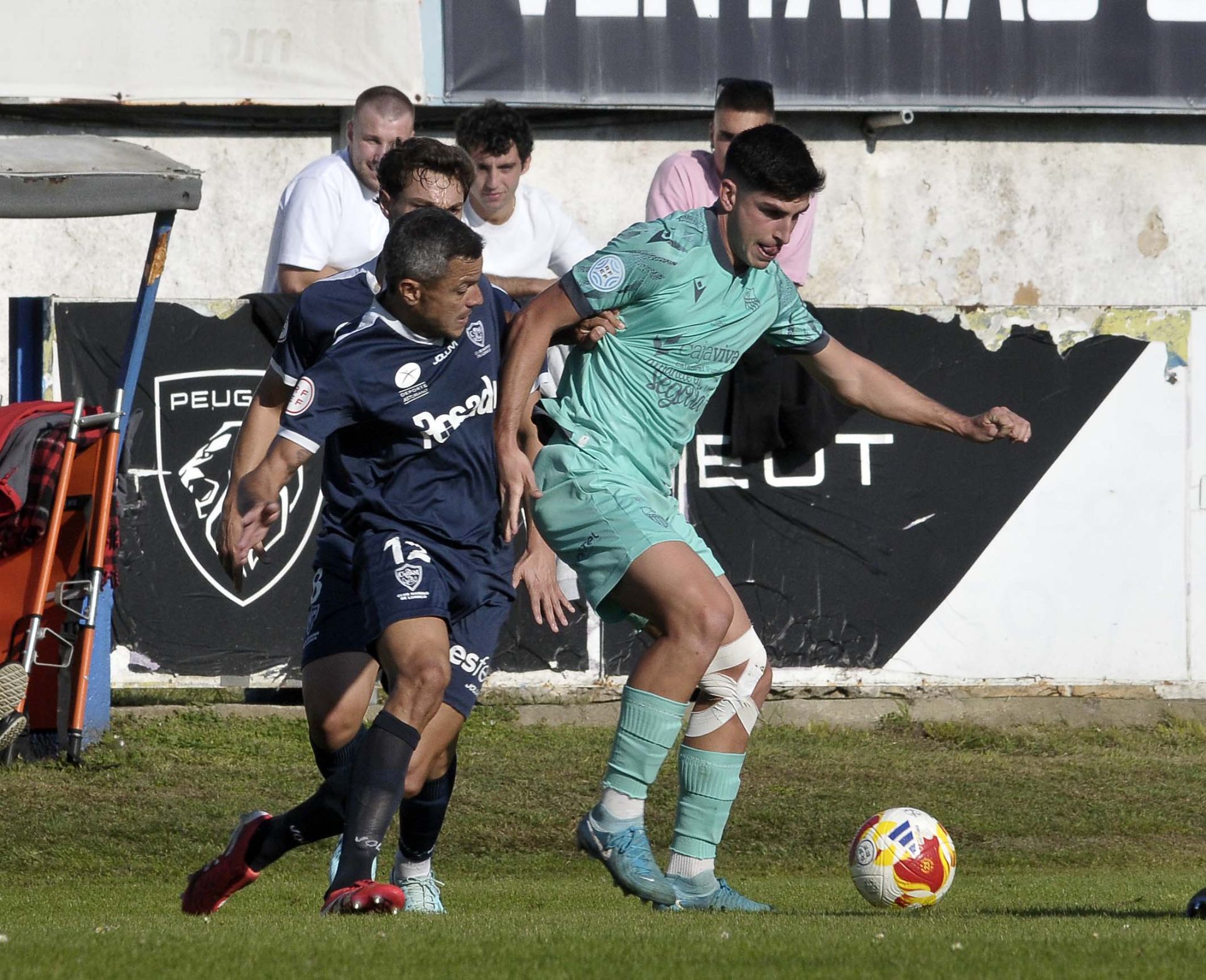 Fotos del partido entre el Marino de Luanco y la Segoviana