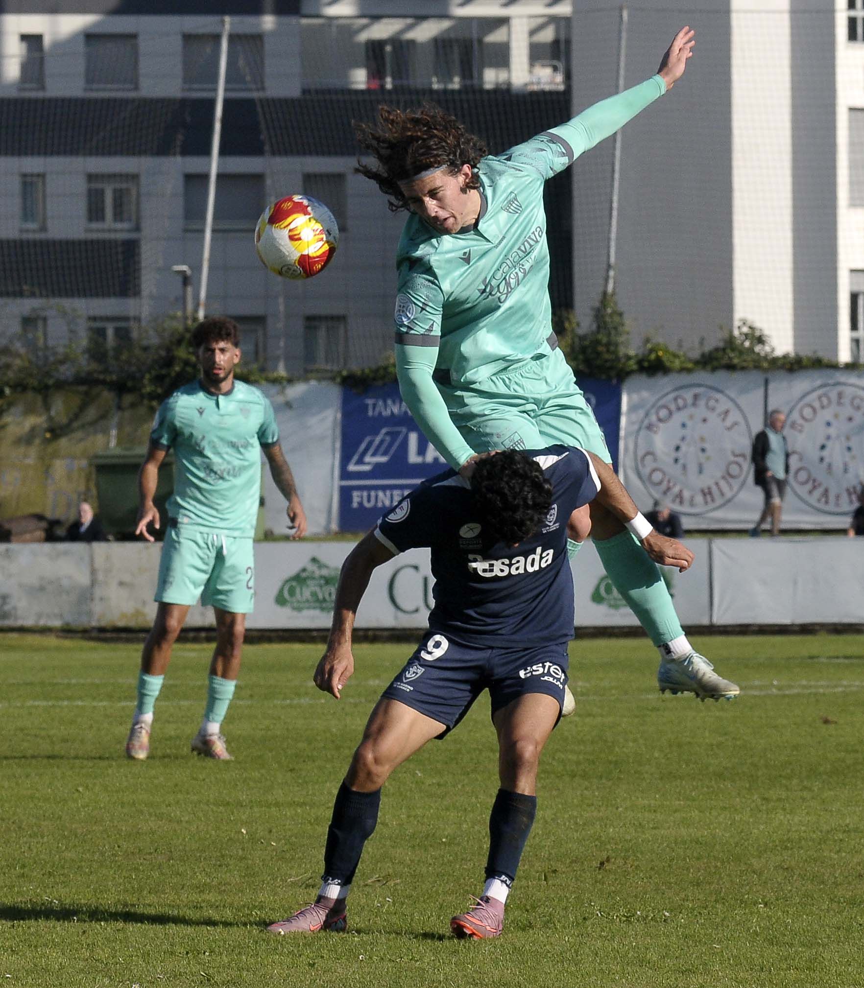 Fotos del partido entre el Marino de Luanco y la Segoviana