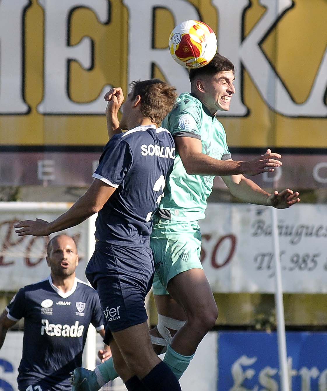 Fotos del partido entre el Marino de Luanco y la Segoviana