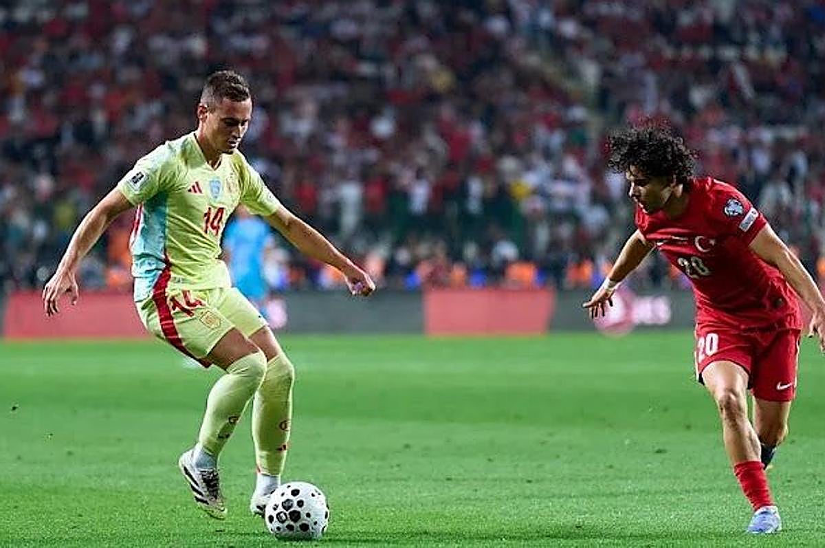 El exblanquivioleta De Frutos, en el encuentro clasificatorio en Turquía el pasado mes de septiembre.