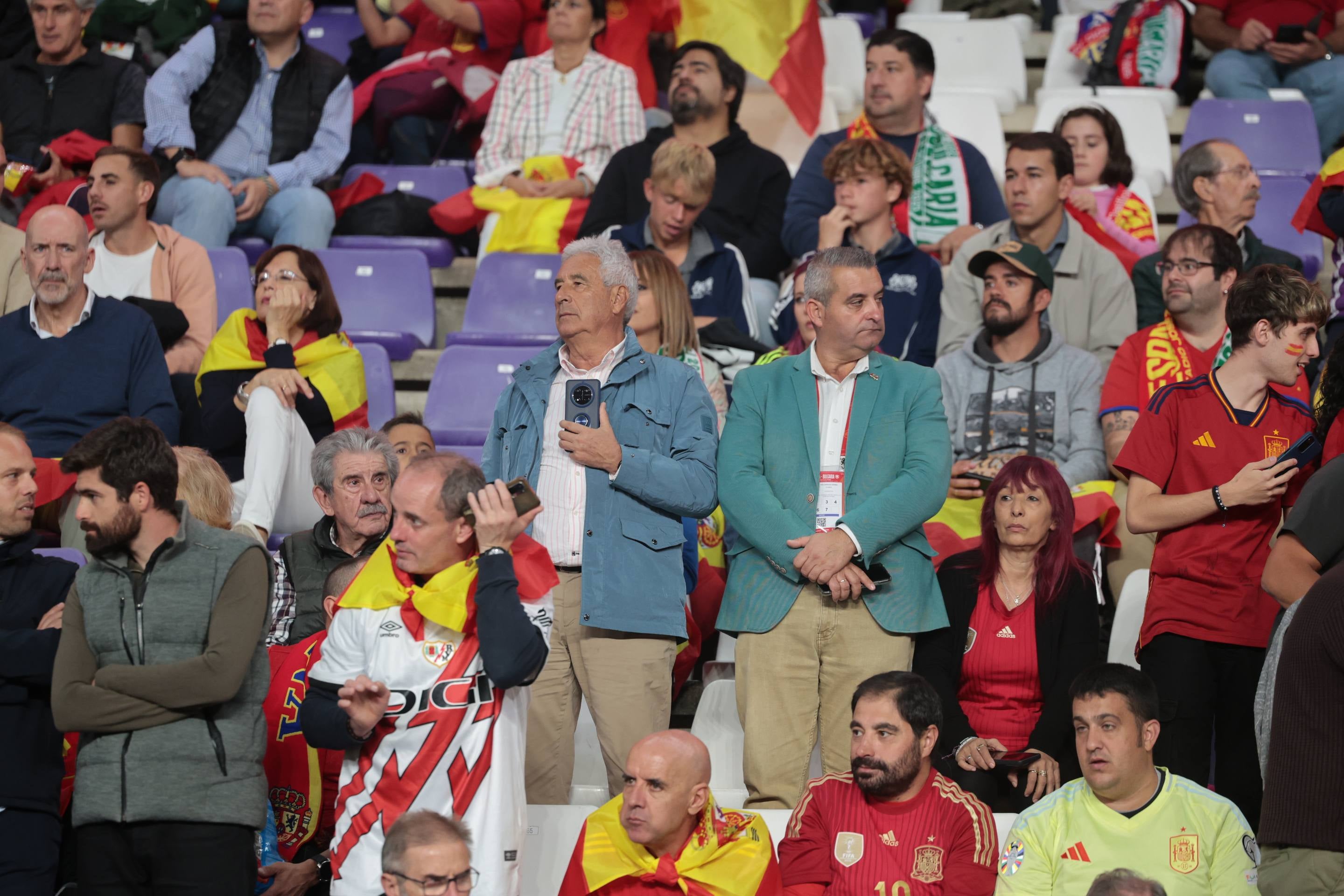 Búscate en la grada del José Zorrilla (1/4)