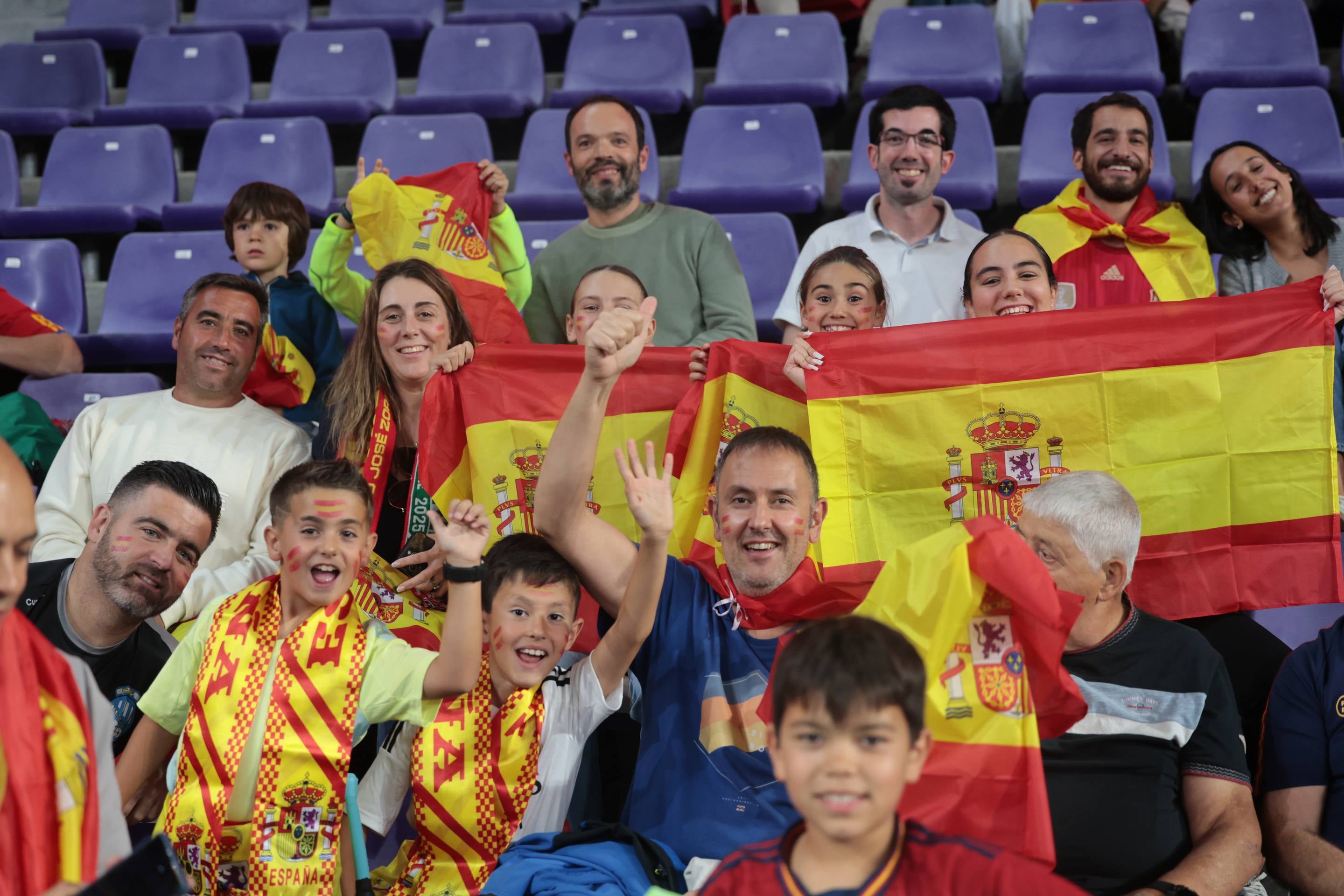 Búscate en la grada del José Zorrilla (4/4)