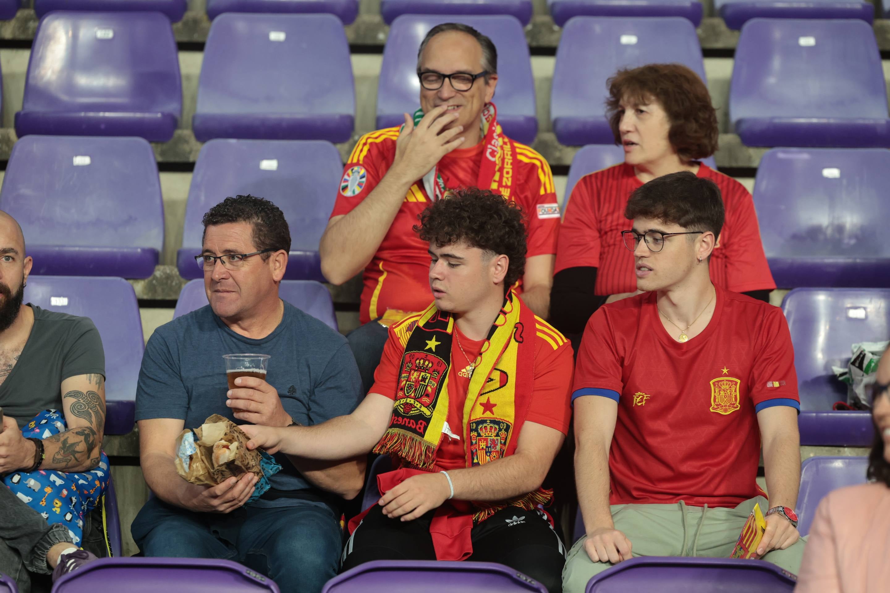 Búscate en la grada del José Zorrilla (4/4)