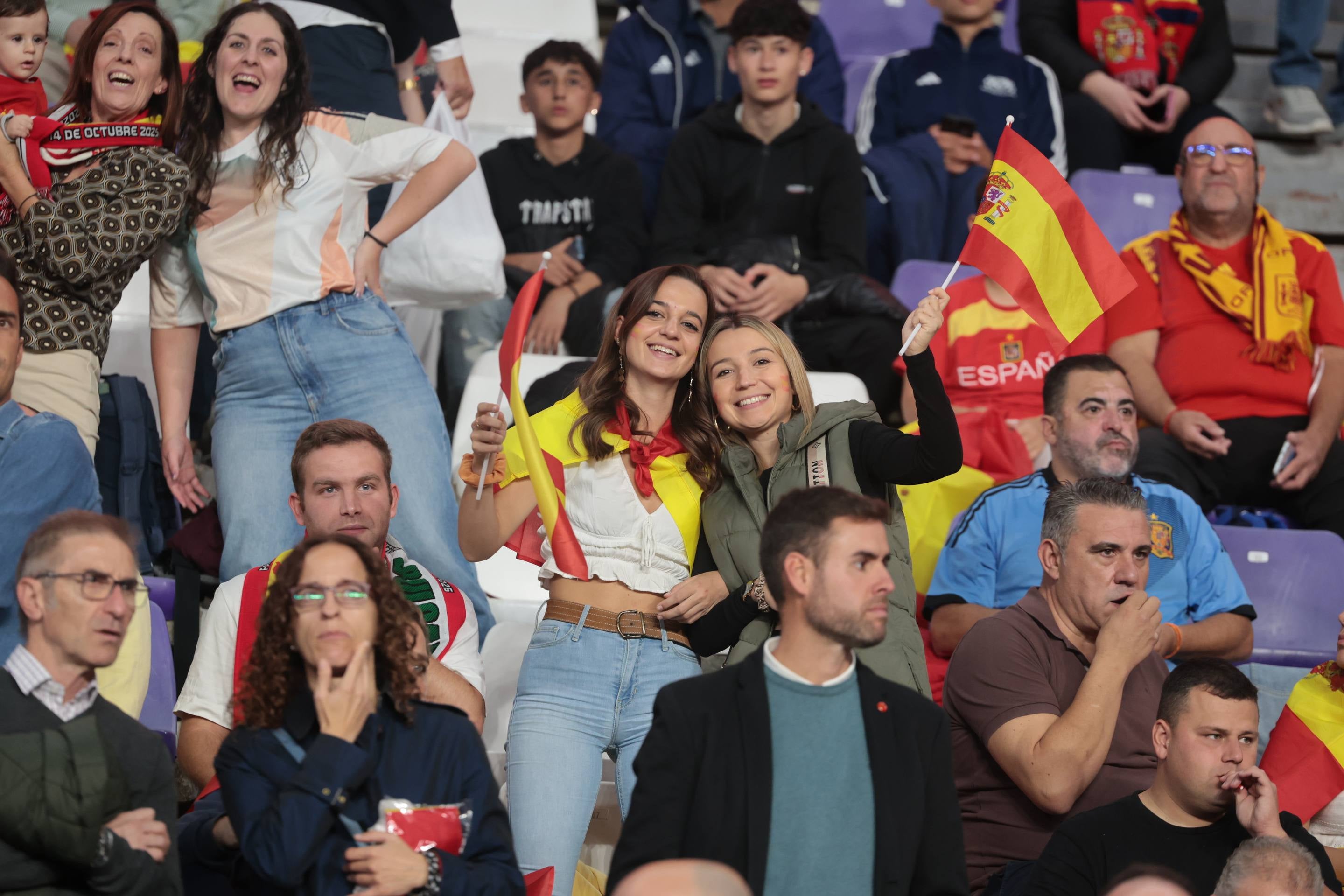 Búscate en la grada del José Zorrilla (1/4)