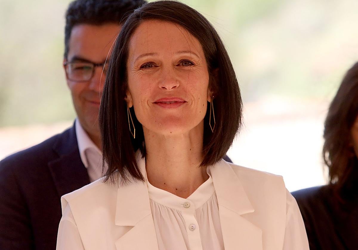 Berta Migueláñez. en la presentación de la candidatura de José Mazarías al Ayuntamiento de Segovia.