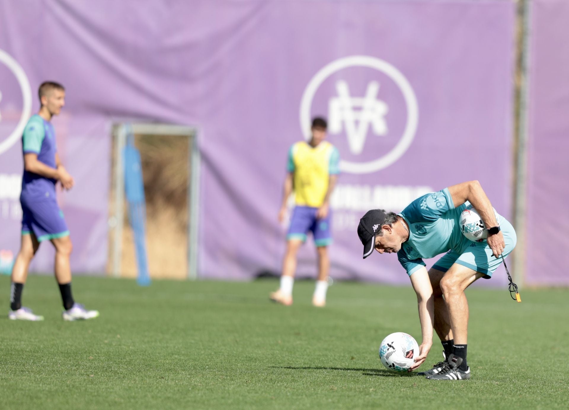Las imágenes del entrenamiento del Real Valladolid tras la victoria en Burgos