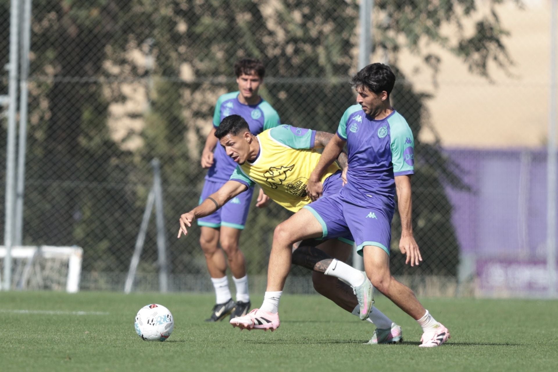 Las imágenes del entrenamiento del Real Valladolid tras la victoria en Burgos