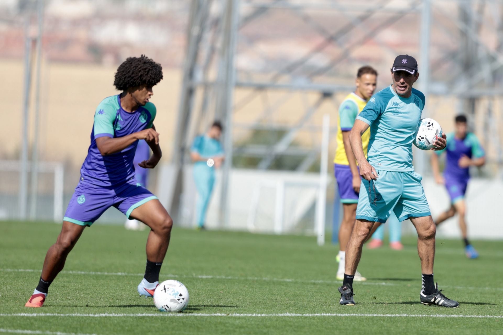 Las imágenes del entrenamiento del Real Valladolid tras la victoria en Burgos