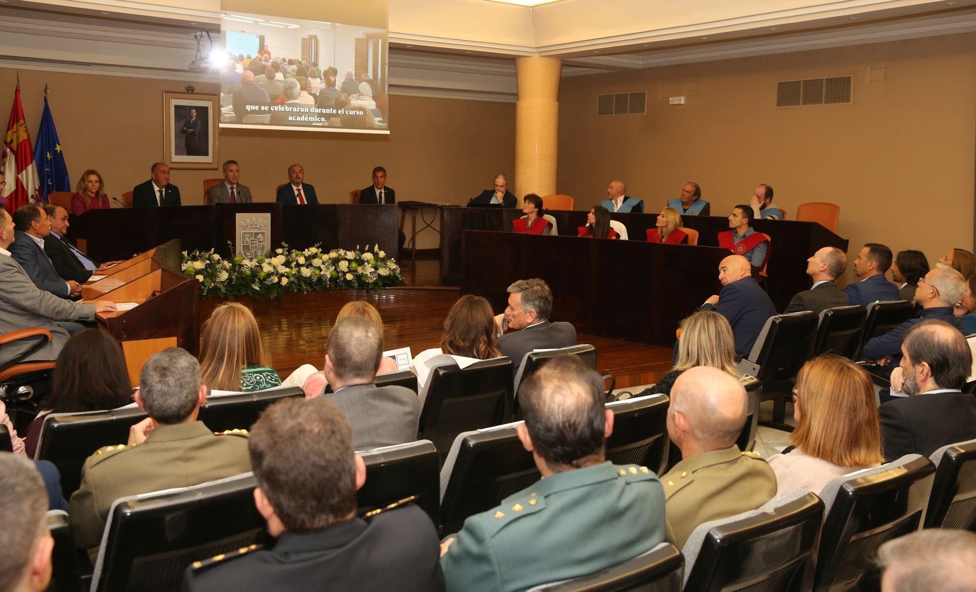 La inauguración del curso de la UNED, en imágenes