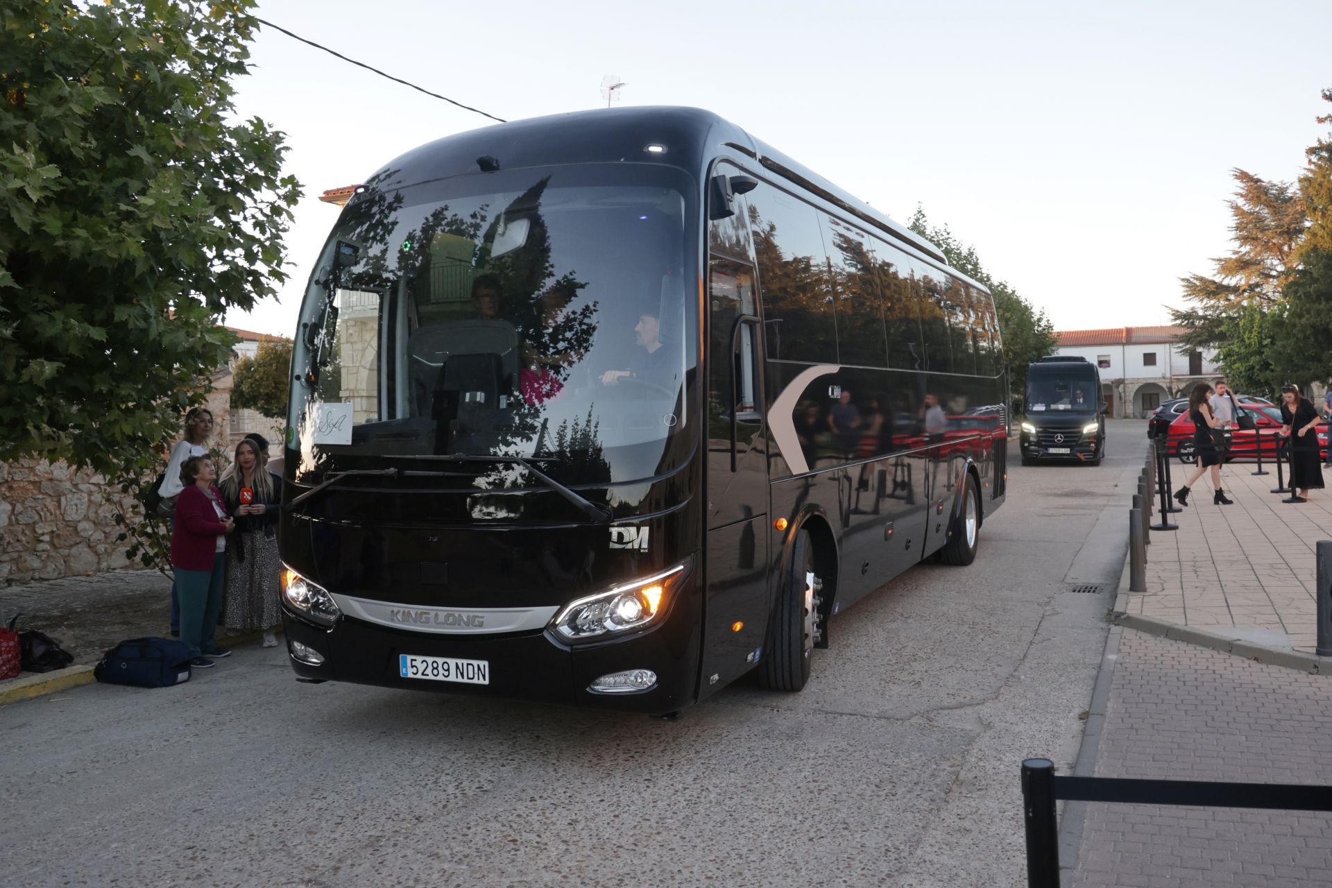 Las imágenes de los invitados de la preboda de Stella Banderas