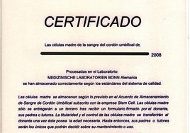 Certificado del almacenamiento de células madre que posee la familia gallega.