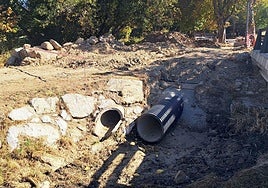 Obras de la CHD de instalación de colectores en el Real Sitio de San Ildefonso.