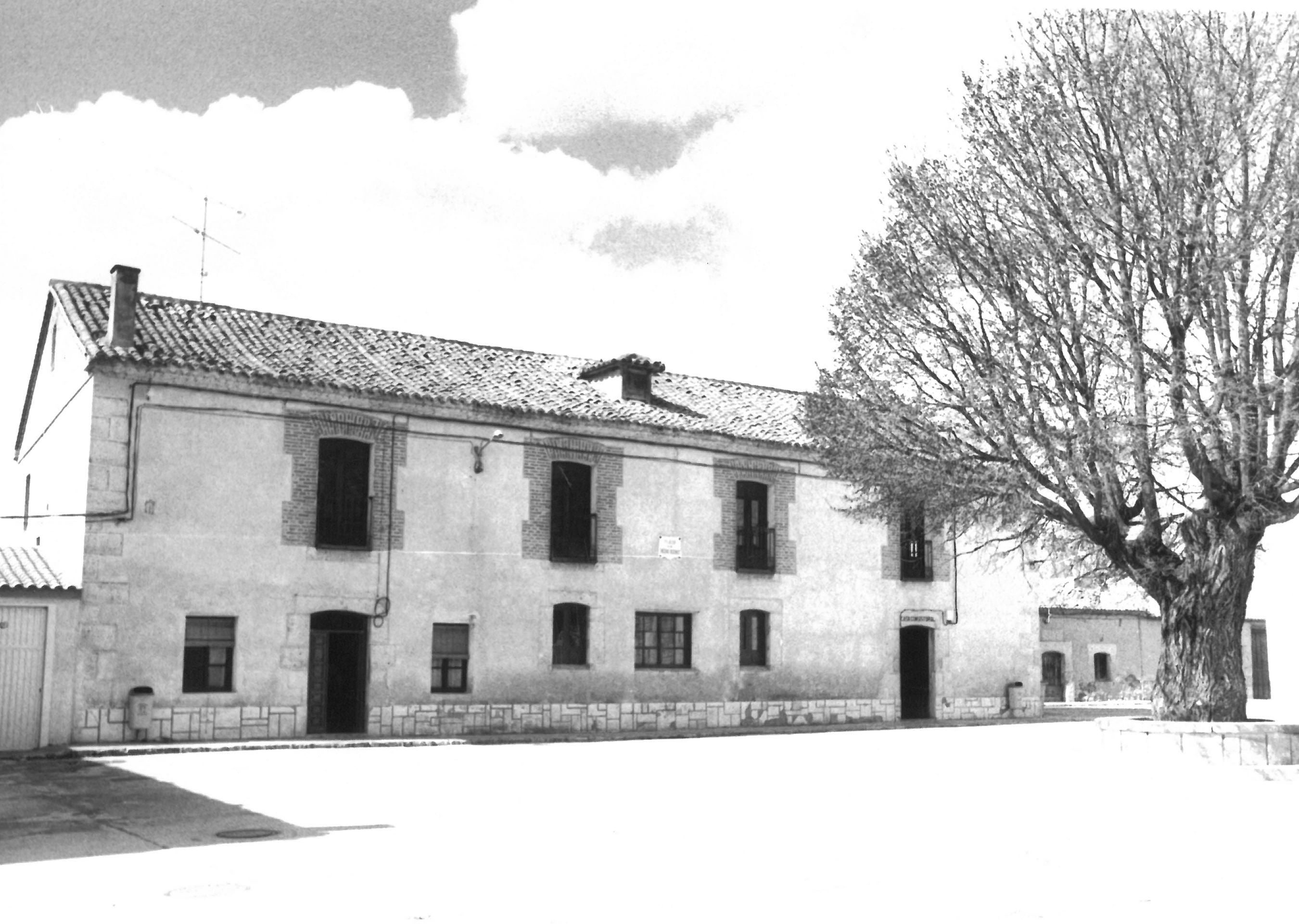 El Ayuntamiento de Quintanilla de Onésimo en una imagen de febrero de 1991.
