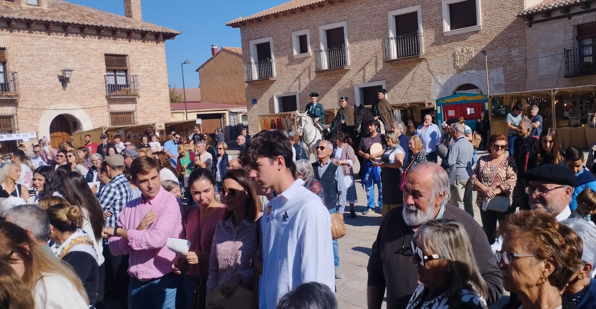 Las imágenes de la XIX Feria de Oficios Aldeanueva